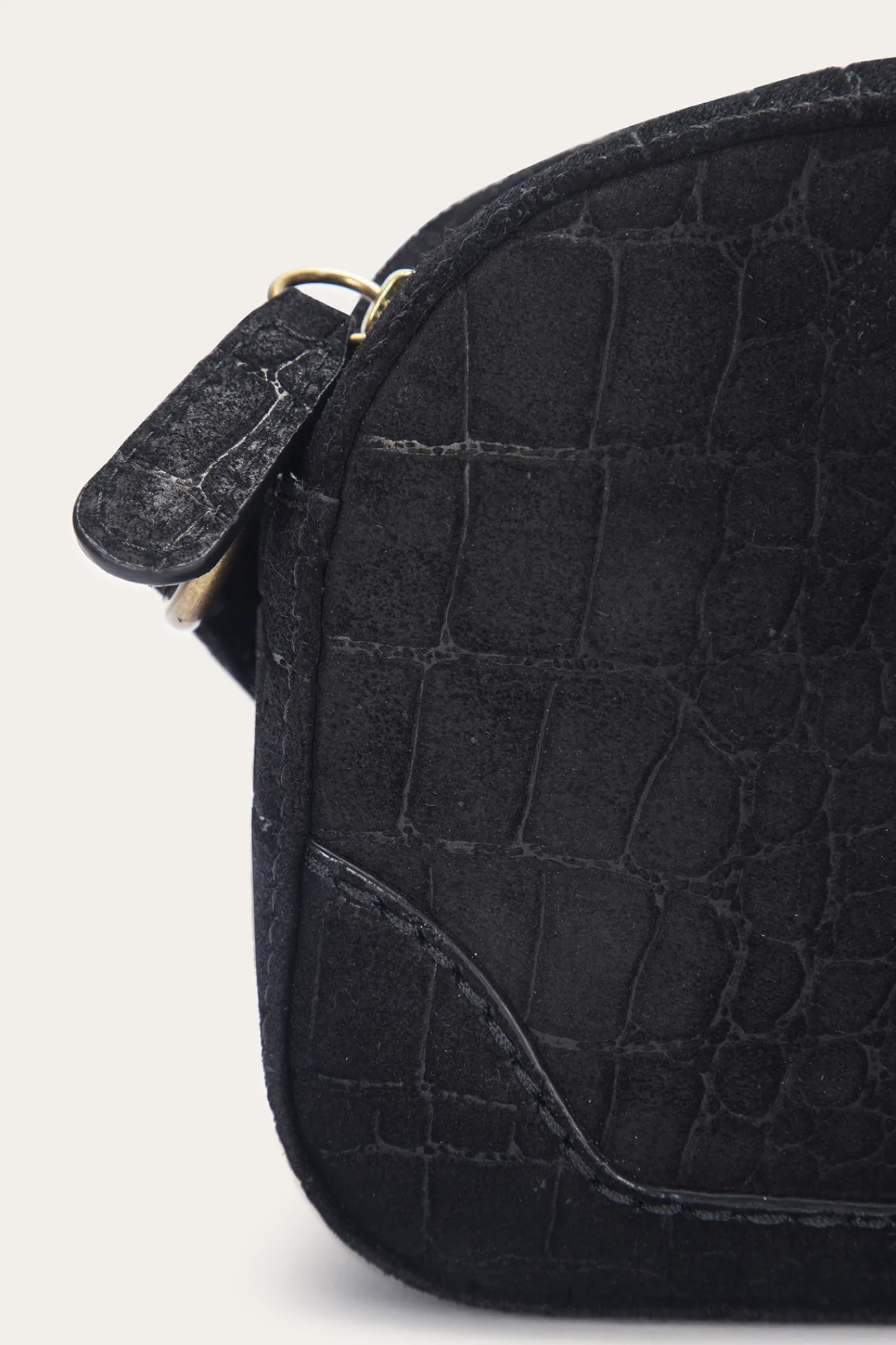 Sale Frye Melissa Sueded Croco Camera Black