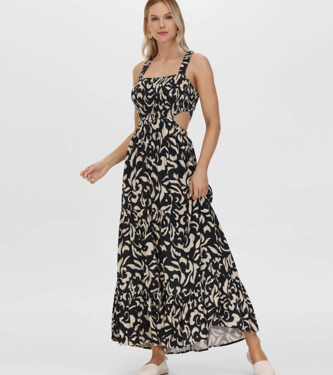 New Frye Smocked Cut Out Maxi Dress Black Beauty Combo